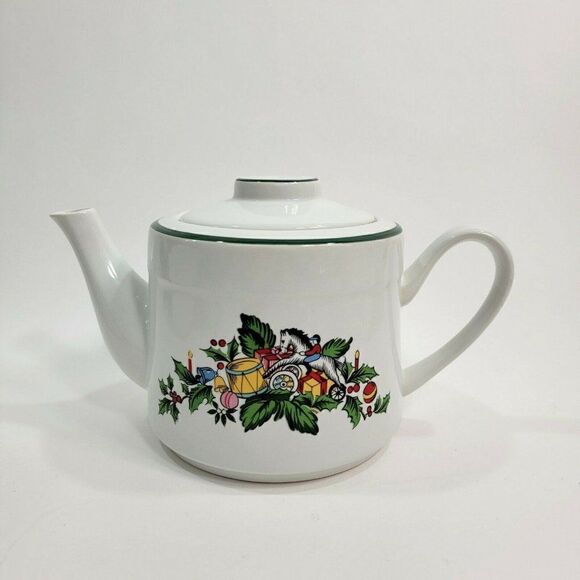 Vintage Christmas Noel Tradition Teapot - Picture 1 of 8